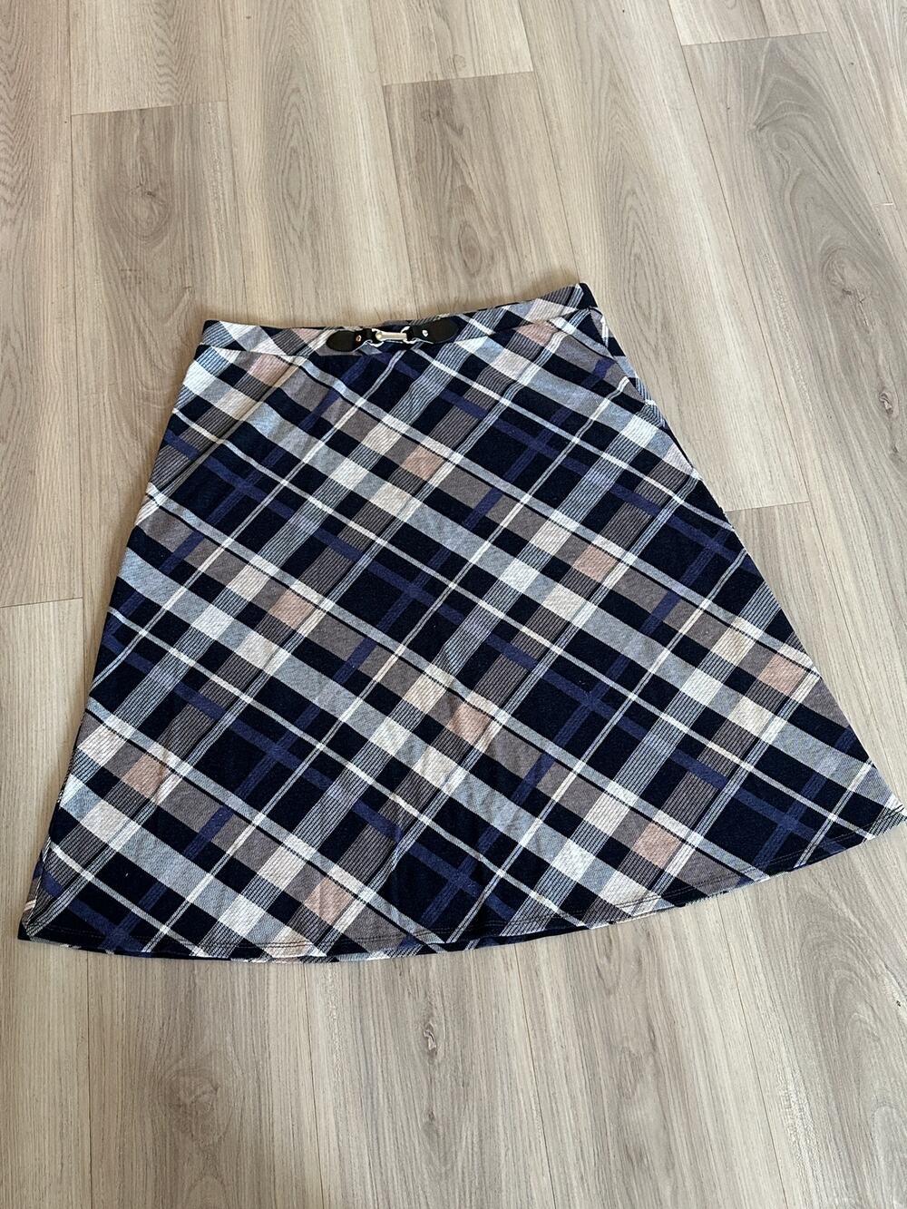 Love Scarlett Plaid Skirt Blue Beige Rayon Blend Women’s Size L (16.5" Waist)